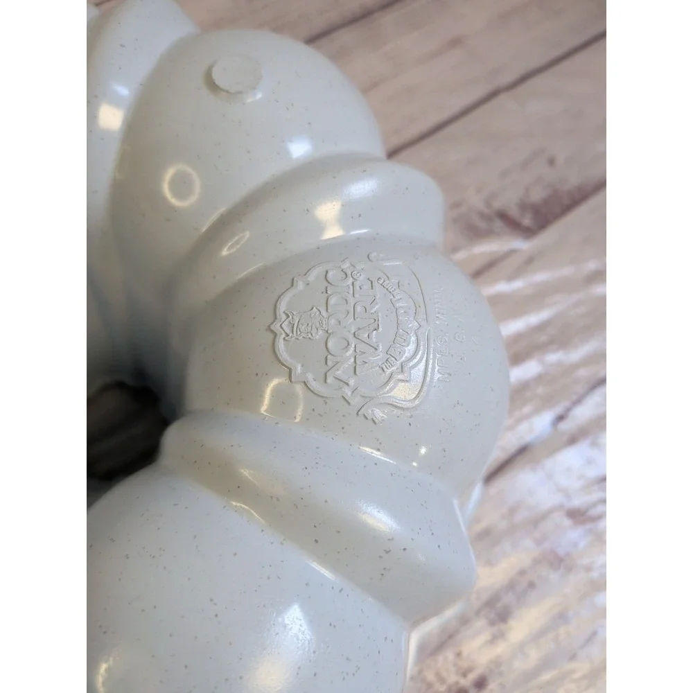 Nordic Ware Bundt Tube Pan 9 inch, 9 cup Gray Microwave Safe Made USA